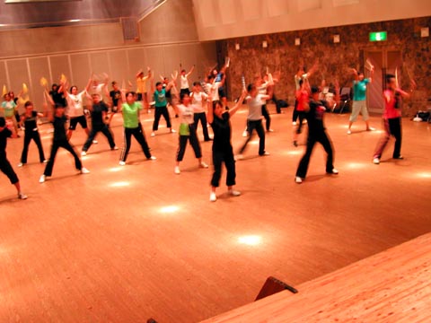 ロック音頭八木節の講習会を開催しました 09 07 27 音楽センター ｃｄ 楽譜 ｄｖｄの通販 保育 小学校 うたごえ アーティスト